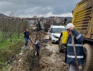 Çilimli’de Hizmet Mesaisi Sürüyor: Ekipler Sahada