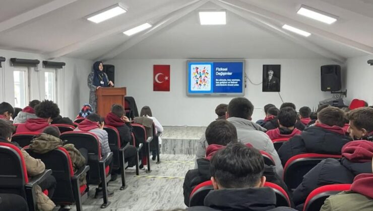 Akçakoca’da Gençlere Sağlıklı Yaşam ve Teknoloji Bağımlılığı Eğitimi Verildi